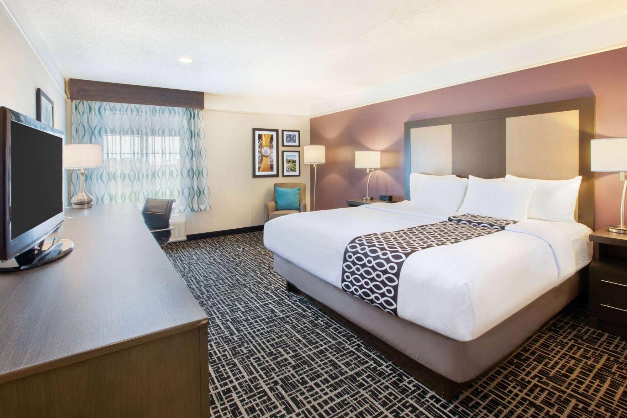 La Quinta By Wyndham Cincinnati Airport Florence Exterior photo